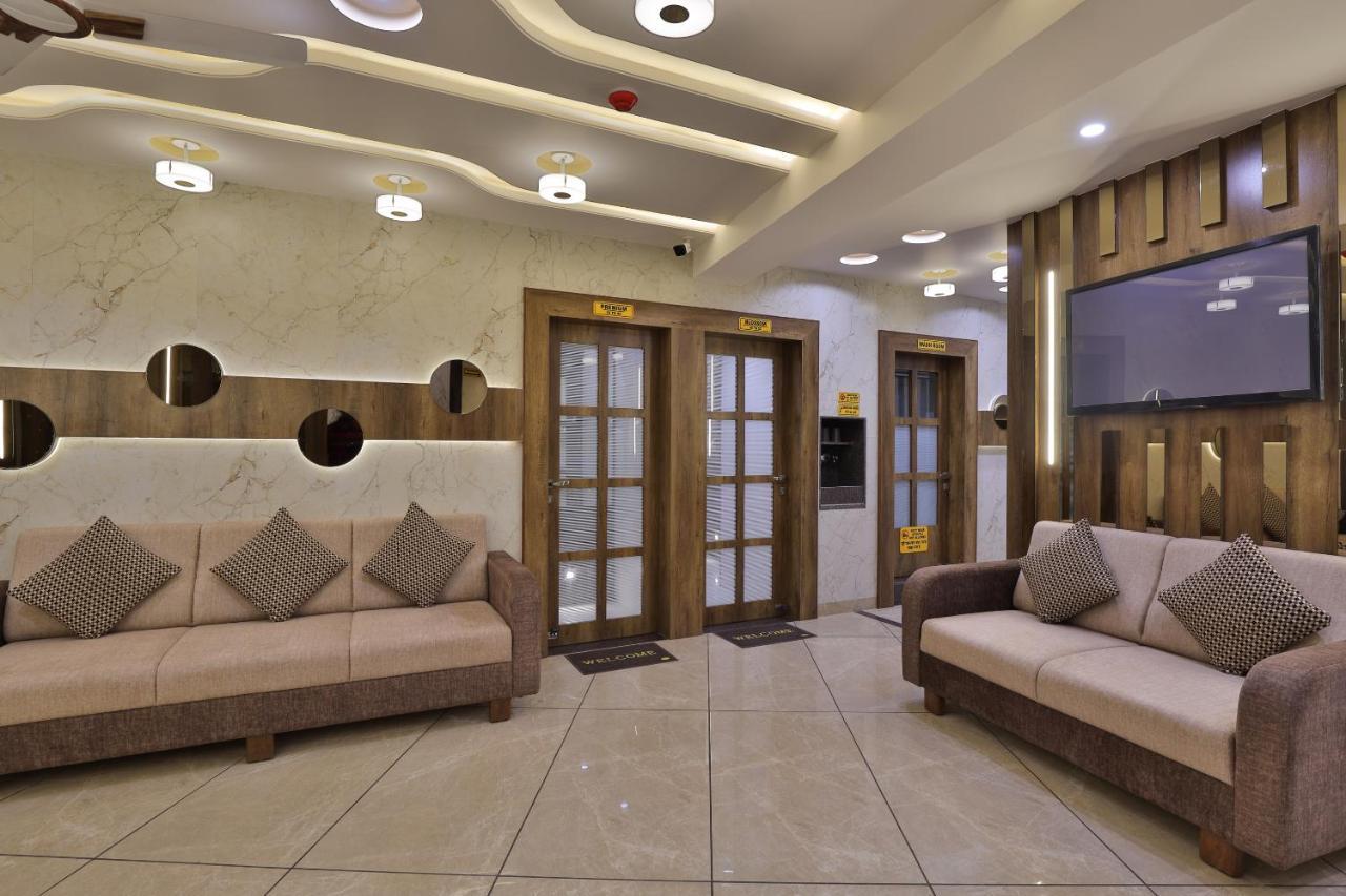 Rest Inn Dormitory Vadodara Luaran gambar