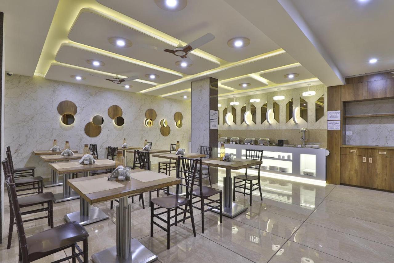 Rest Inn Dormitory Vadodara Luaran gambar
