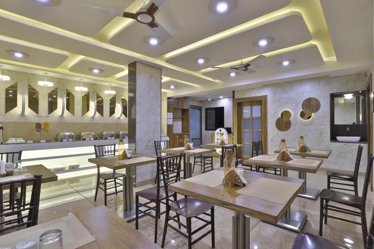 Rest Inn Dormitory Vadodara Luaran gambar
